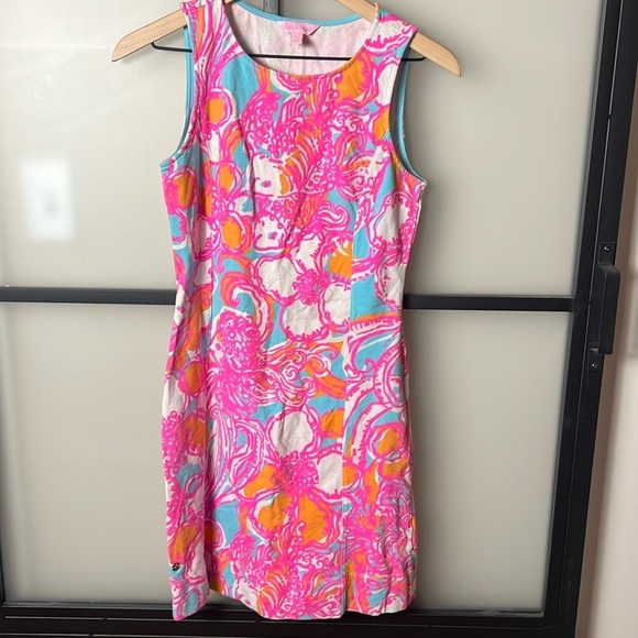 Lilly Pulitzer Feeling Tanked Whiting Shift Dress with Cut Out Back Size Small - Picture 1 of 8